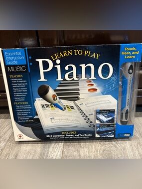NIB - Learn to Play Piano Interactive Kit